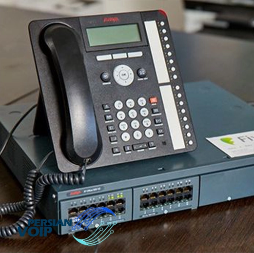 تصویر یک اکسس پوینت به همراه تلفن تحت شبکه
